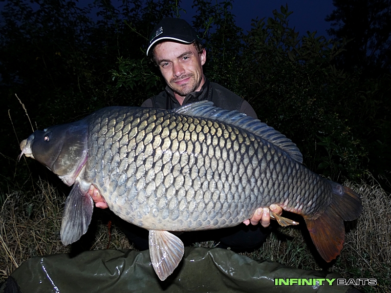 Článek Prázdninová kapří horečka Infinity Baits
