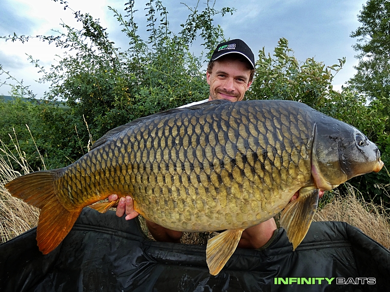 Článek Prázdninová kapří horečka Infinity Baits