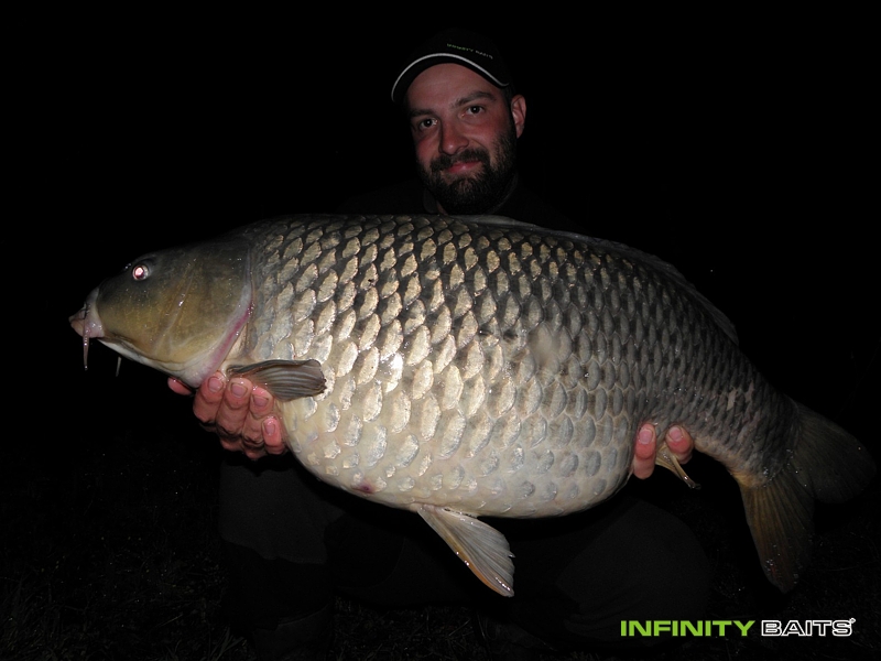 report Když se Stinky projeví Infinity Baits