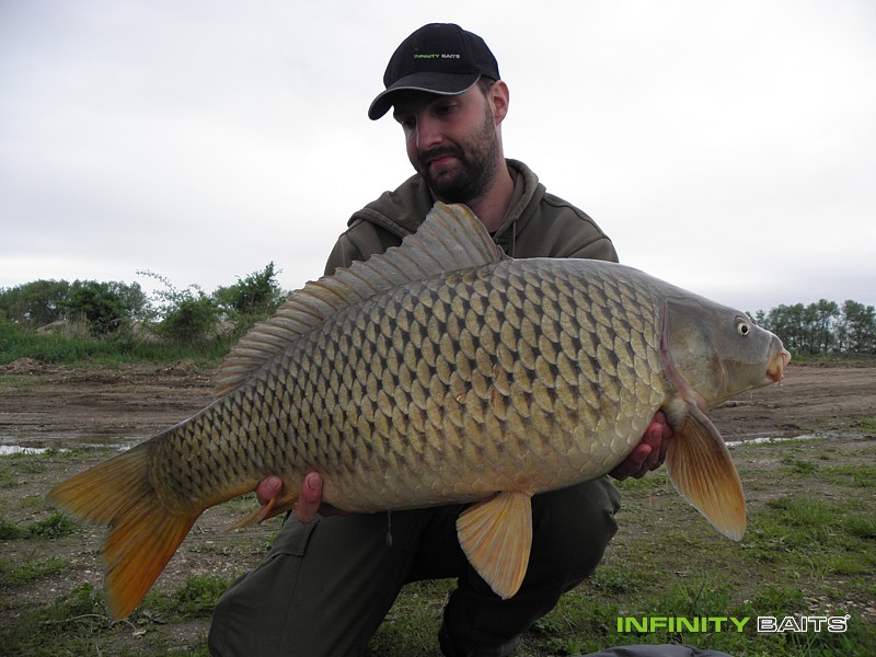 report 1. Sraz Infinity Teamu Infinity Baits