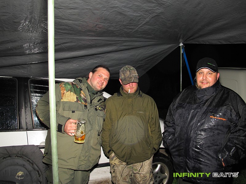 report 1. Sraz Infinity Teamu Infinity Baits