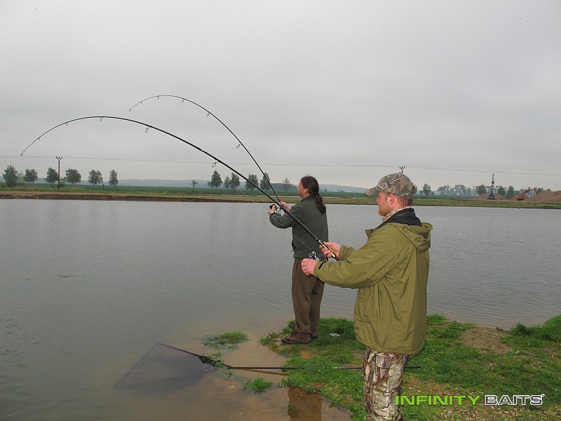 report 1. Sraz Infinity Teamu Infinity Baits