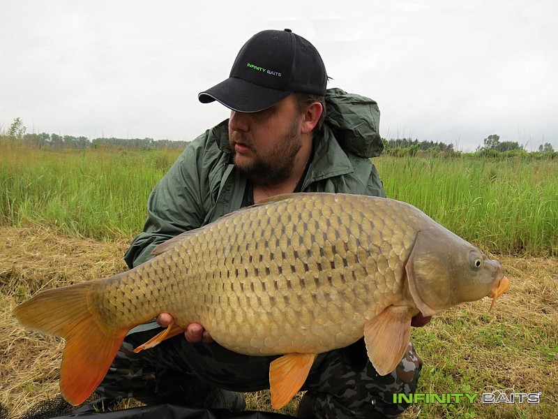 report Víkendová rybařina se Stinkym Infinity Baits