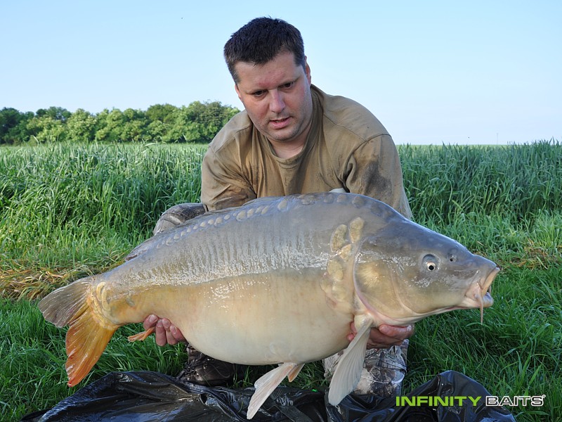 report Lukáš Lavička 1 Infinity Baits