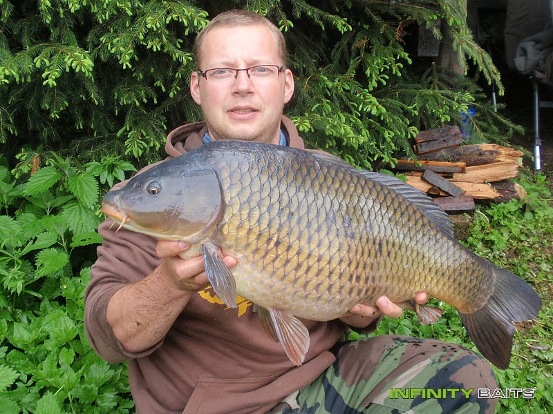 report Deštivá výprava Infinity Baits