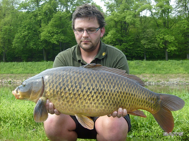 report Opožděná zpráva z května Infinity Baits