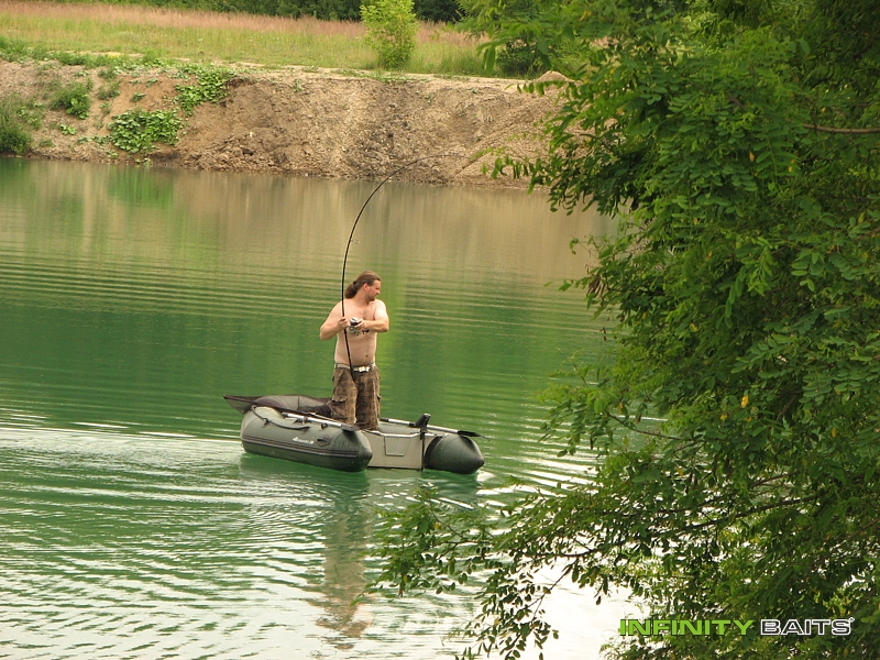 report Kapři na pískovně Infinity Baits