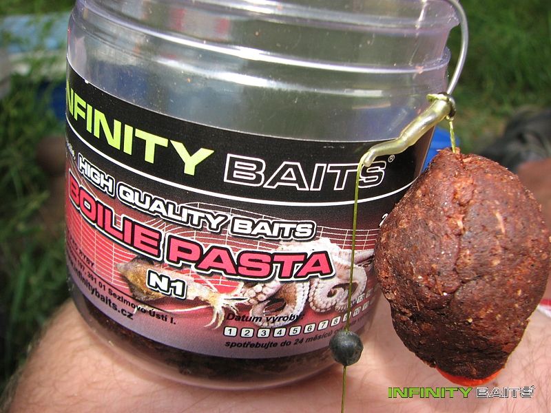 report Kapři na pískovně Infinity Baits