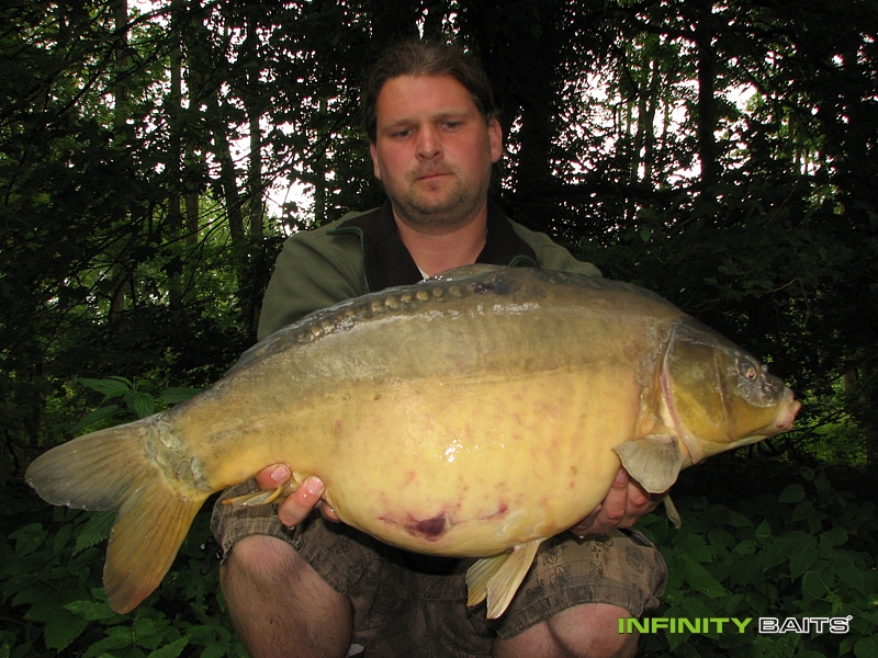 report Testovaný Pinky Infinity Baits