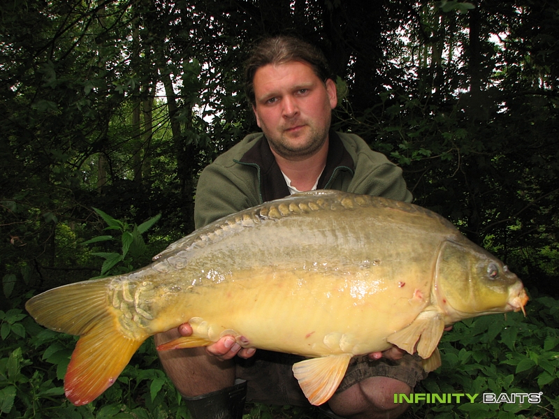 report Testovaný Pinky Infinity Baits