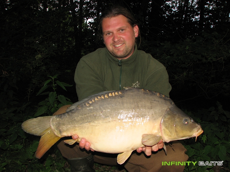 report Testovaný Pinky Infinity Baits