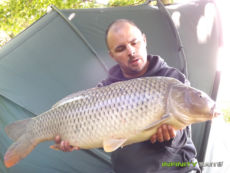 report Dvě noci na svazovce Infinity Baits