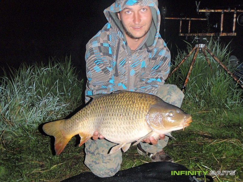 report Slamon nebo Stinky Infinity Baits