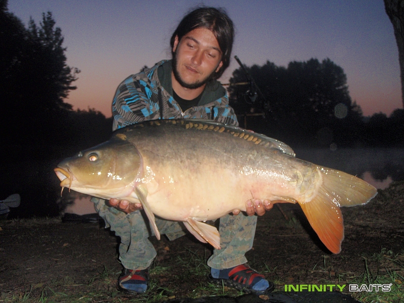 report Slamon nebo Stinky Infinity Baits