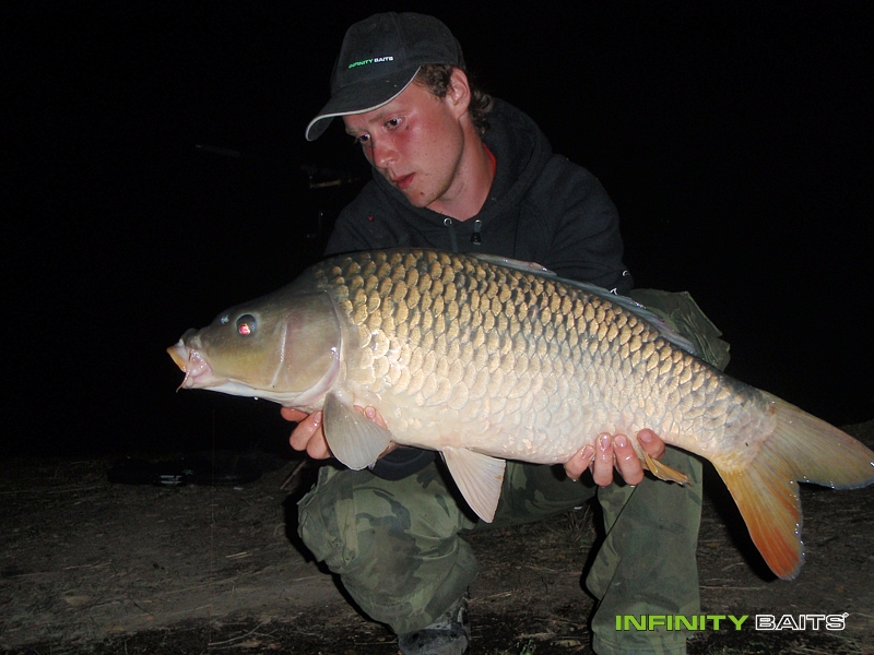 report Slamon nebo Stinky Infinity Baits