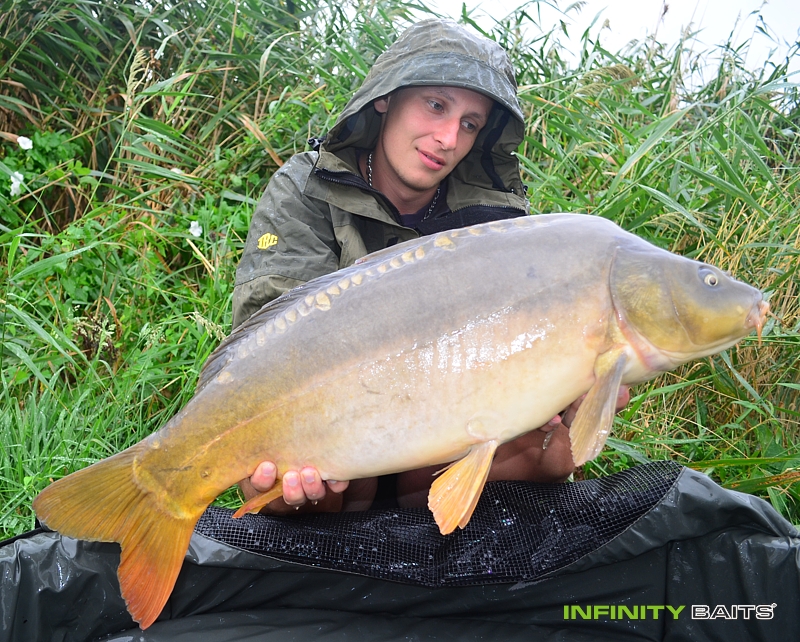 report Horoucí peklo Infinity Baits