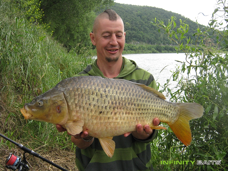 report Každý den není posvícení Infinity Baits