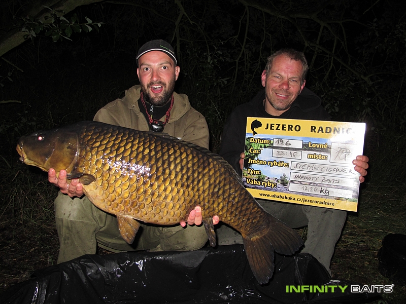 report R-SPEKT CARP CUB Infinity Baits