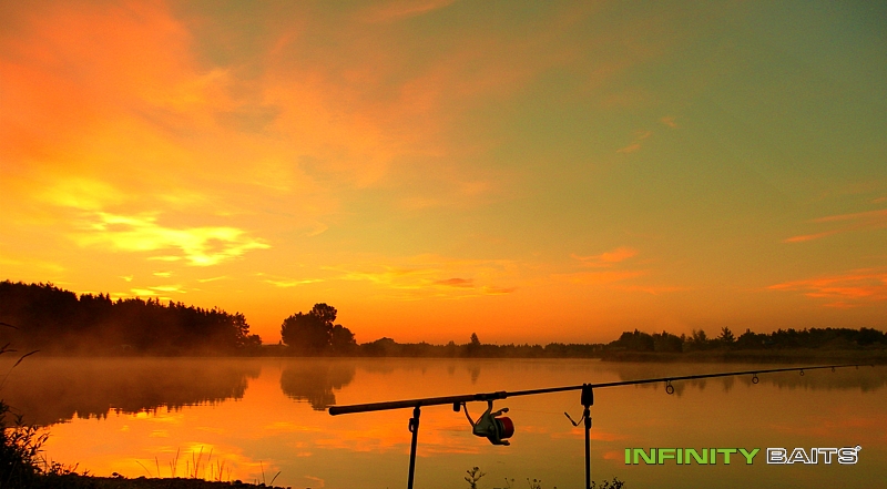 report První víkend s manželkou Infinity Baits