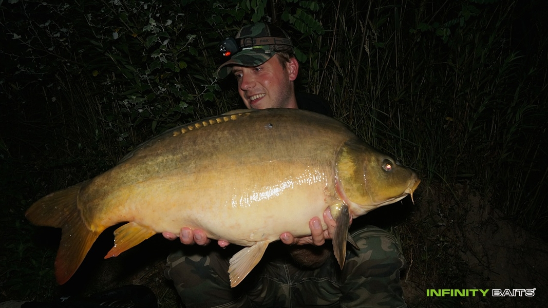 report Rybačka s rodinkou Infinity Baits