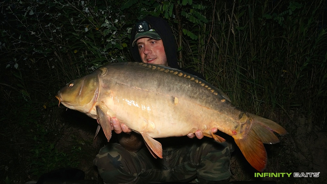 report Rybačka s rodinkou Infinity Baits