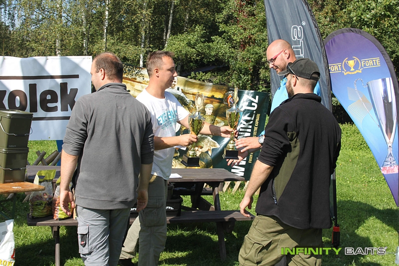 report Poděbradský maraton Infinity Baits