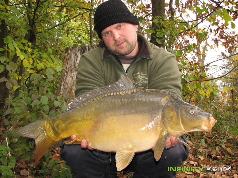 report Po letech Infinity Baite