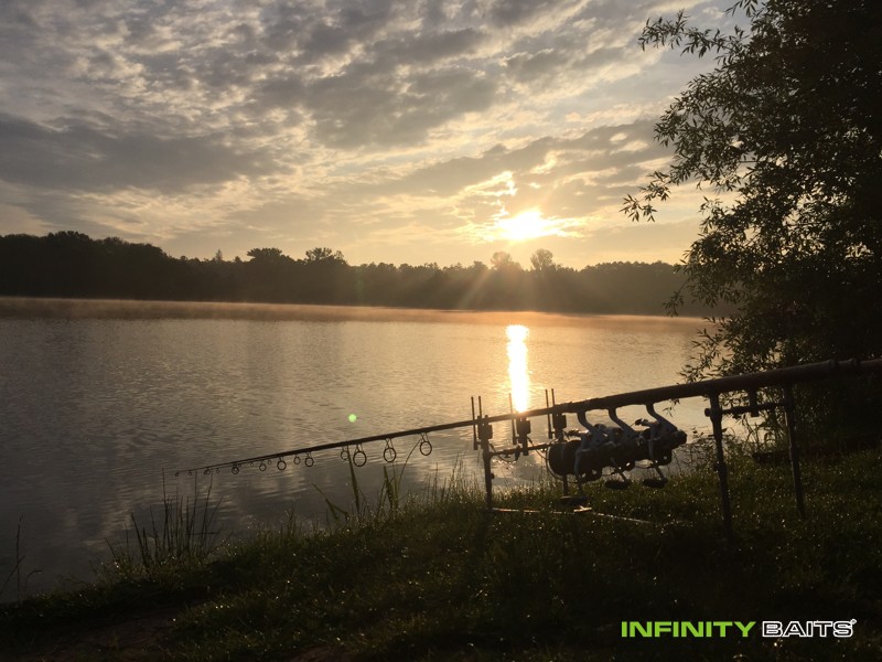 report Stinkyho jízda Infinity Baits