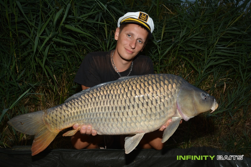 report Na skok k rákosí Infinity Baits