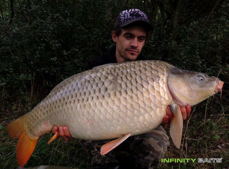 report Banánobraní Infinity Baits