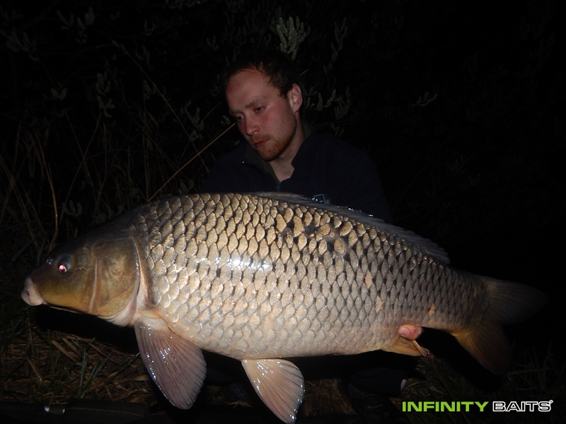 report Na zátoce Infinity Baits