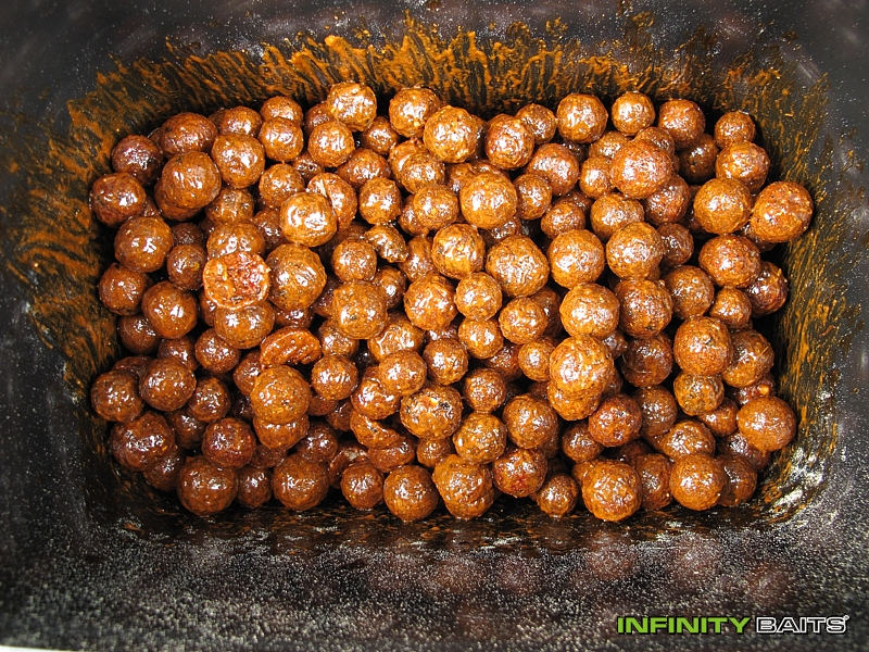 report Ve tření Infinity Baits