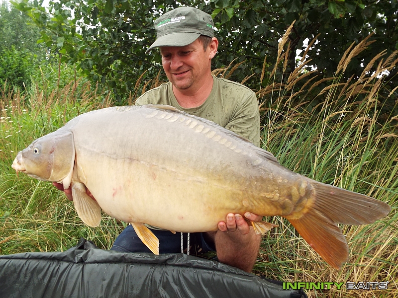report Letní pískovna Infinity Baits