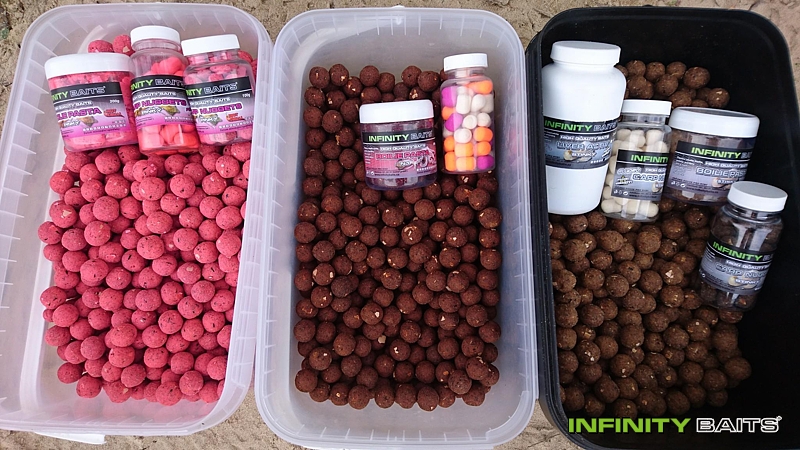 klikni pro zvětšení report V nesprávný čas na správném místě Infinity Baits