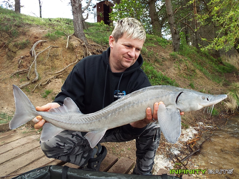 Report Profoukaná velikonoční pískovna Infinity Baits