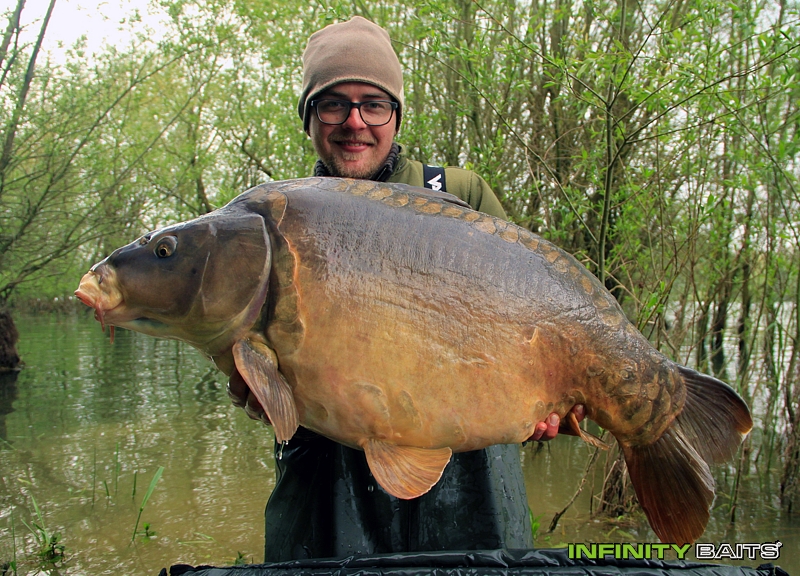 klikni pro zvětšení report Zahájení Infinity Baits