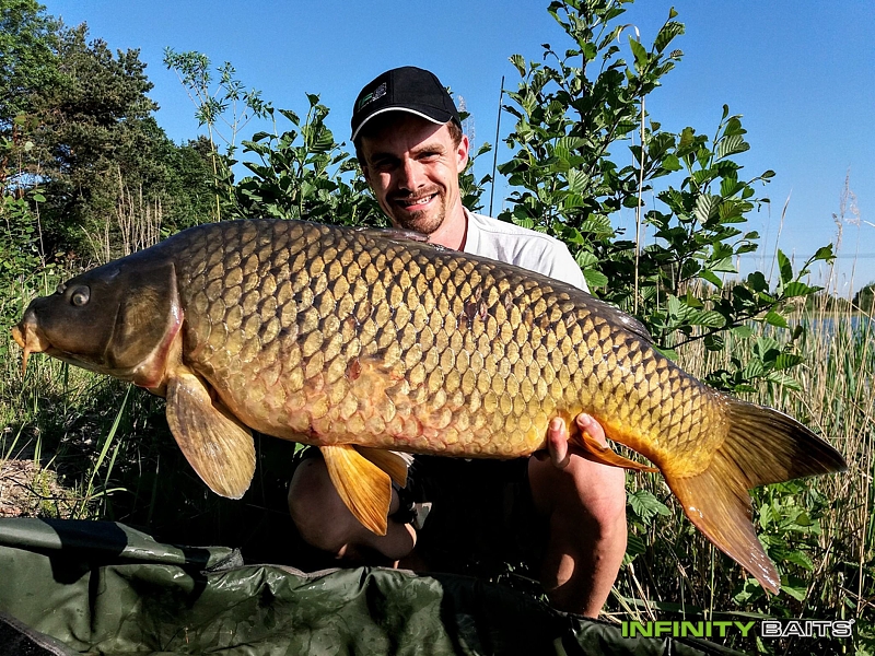 klikni pro zvětšení report IFBčka spolu na rybách Infinity Baits