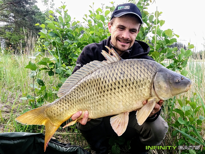 klikni pro zvětšení report IFBčka spolu na rybách Infinity Baits