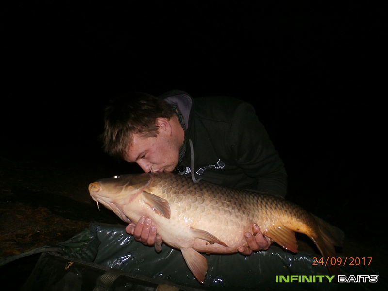 report Patnáctikilový krasavec Infinity Baits