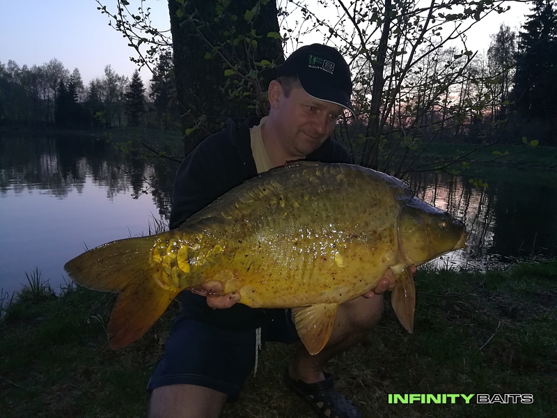 klikni pro zvětšení report Z pekla štěstí Infinity baits