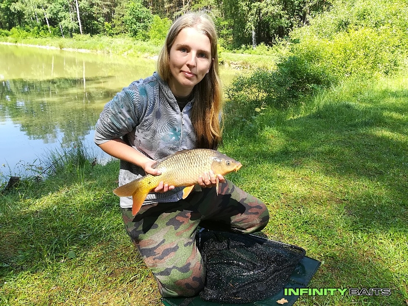 klikni pro zvětšení report Neodolatelný česnek Infinity Baits