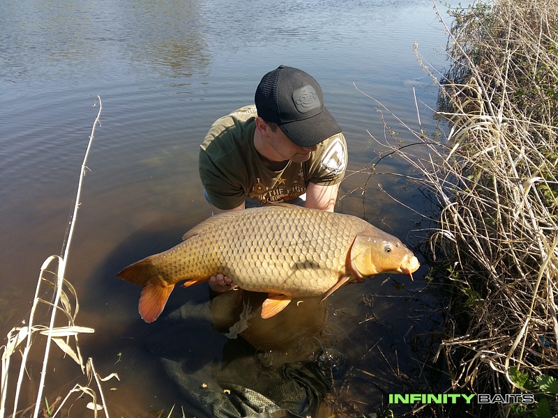 klikni pro zvětšení report Znovu u vody Infinity Baits