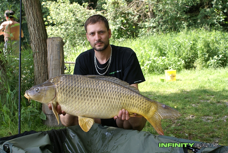 report 40 hodin na Kamberku Infinity baits