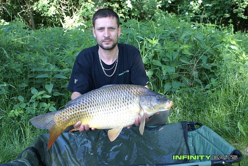 report 40 hodin na Kamberku Infinity baits