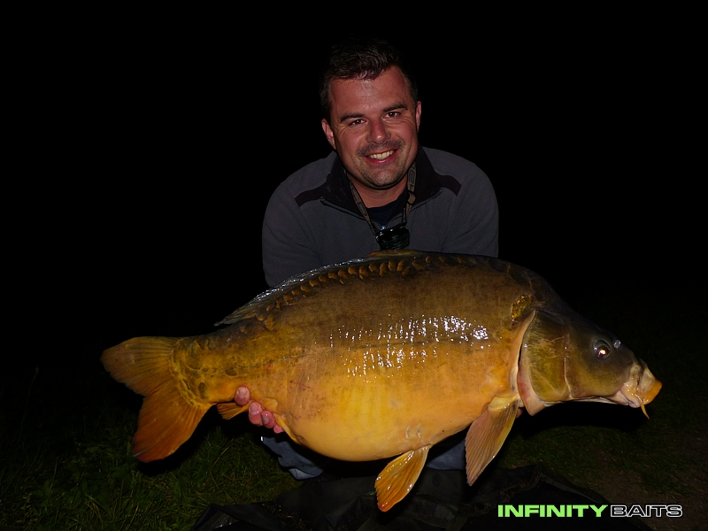 klikni pro otevření report Po práci den nekončí Infinity Baits