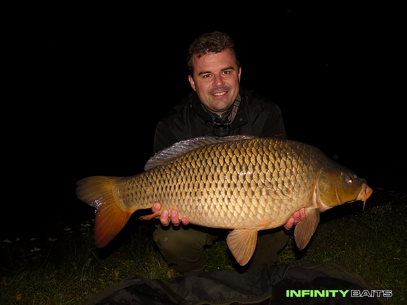 klikni pro otevření report Po práci den nekončí Infinity Baits