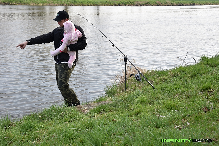 report První dubnové zářezy Infinity baits