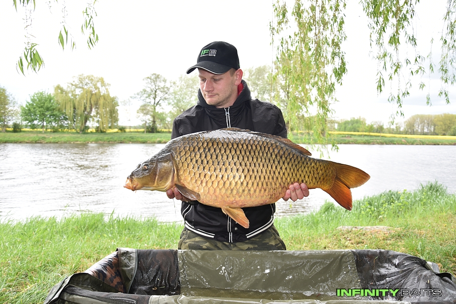 klikni pro otevření report Duben podruhé Infinity Baits
