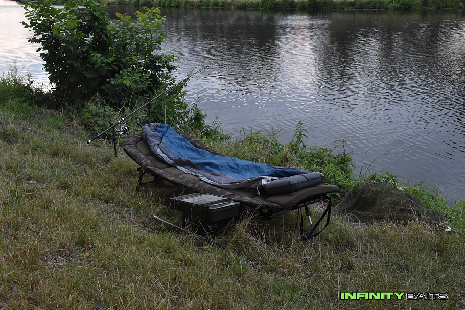 report Noční jízdy Infinity Baits