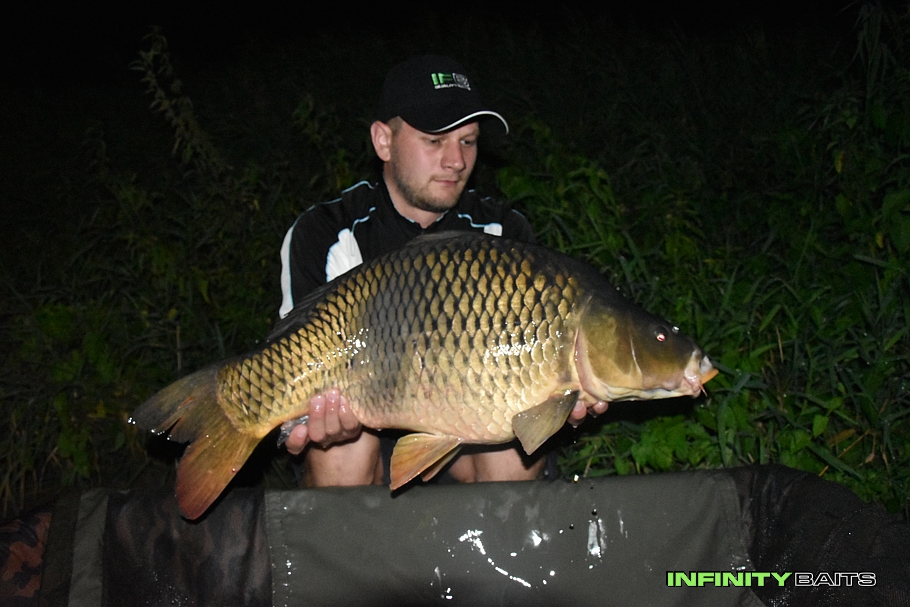 report Náročné osmihodinovky Infinity Baits